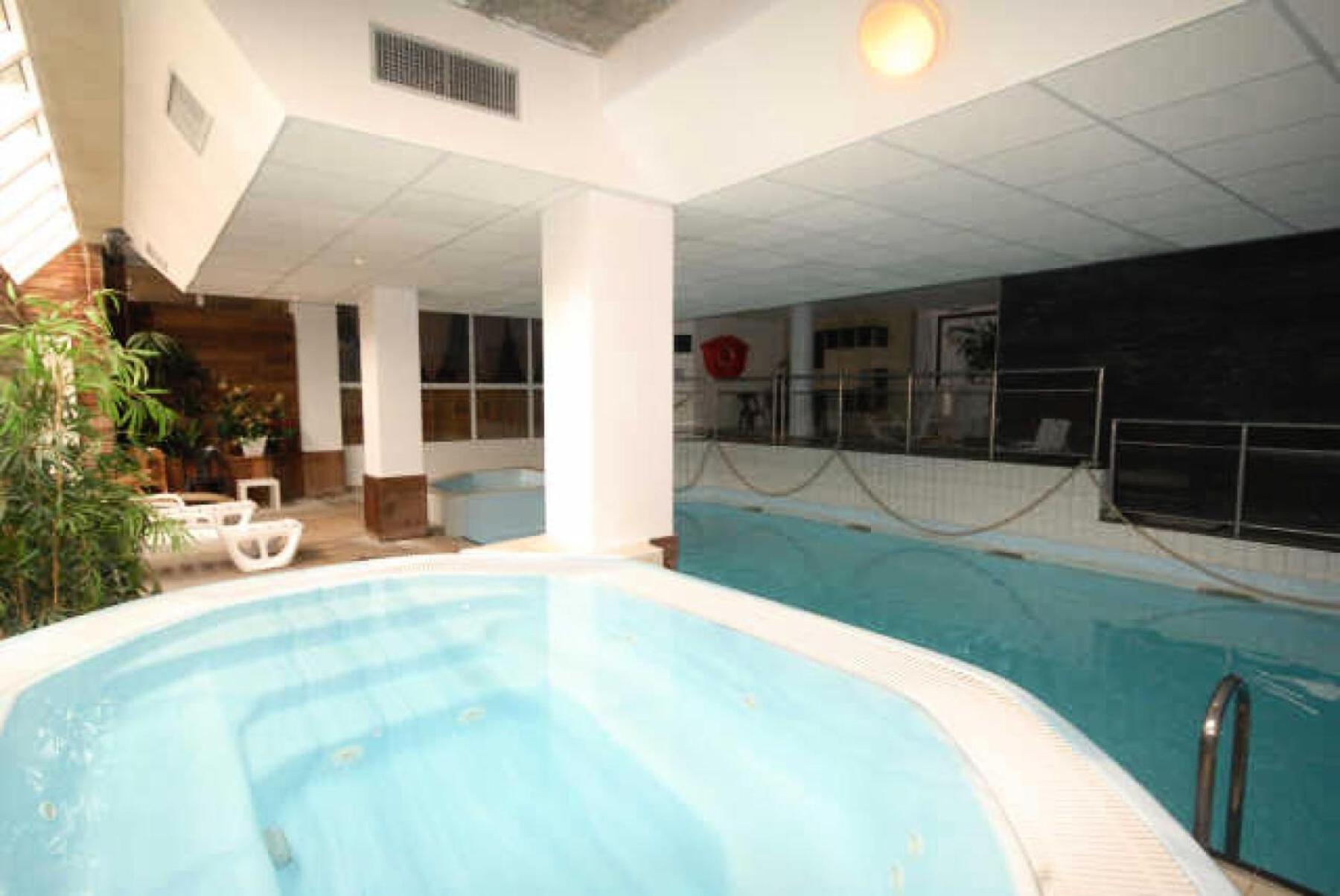 Le Chalet - Piscine 16 - Studio Pour 6 Personnes Mae-8824 Gourette Exteriör bild